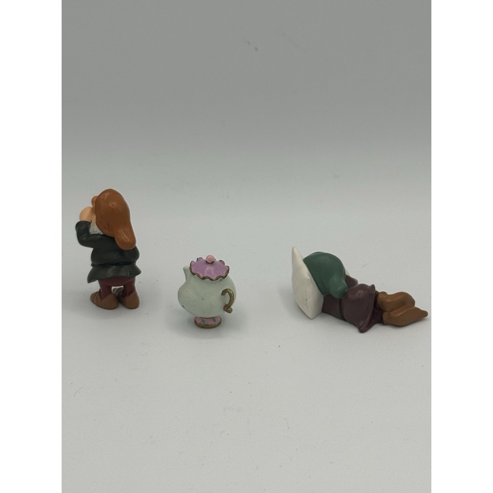 Lot Of 3 Disney 2" Sleepy, Sneezy And Mrs. Potts PVC Figures - Picture 2 of 5